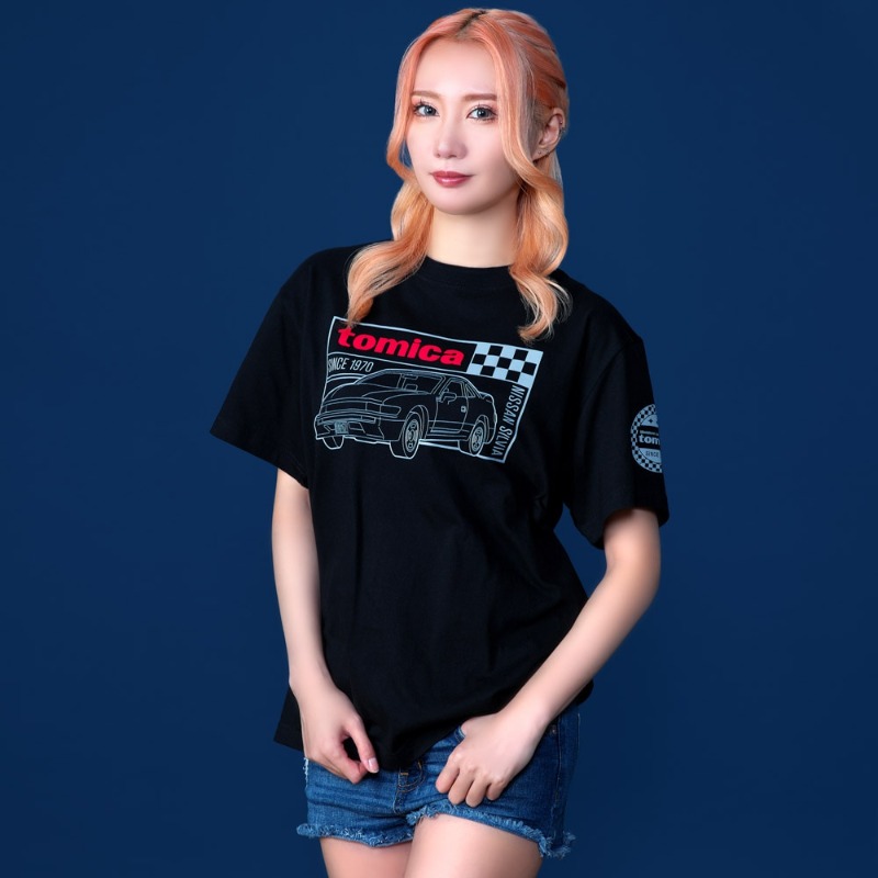 hakaba_gallery's tweet photo. 『東京オートサロン2025』で販売されたtomicaグッズが墓場の画廊オンラインストアに登場！