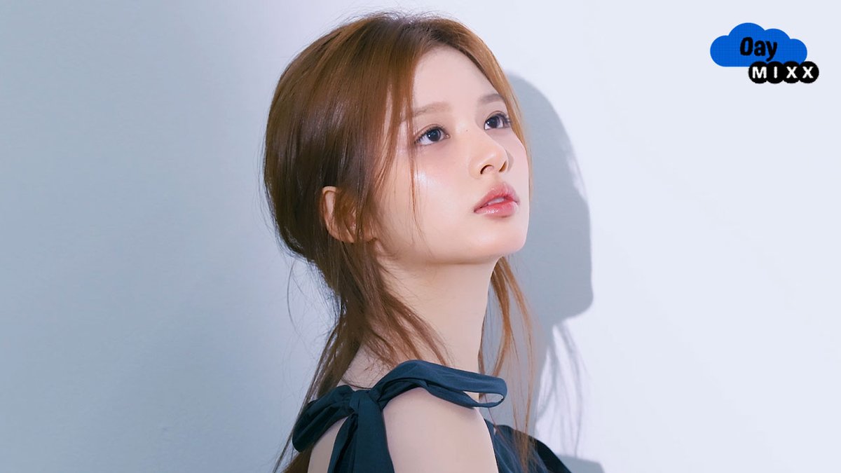 [🎥] 색다른 모습을 보실 수 있을 겁니다 ⁎⁺˳✧ | 설윤 엘르 화보 촬영 비하인드 | Day MIXX

youtu.be/CQMgBl8EF8I

#NMIXX #엔믹스
#설윤 #SULLYOON