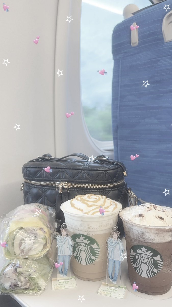 com__mook's tweet photo. 【2025.05.06】
Osaka▶︎▶︎▶︎Fukuoka
新幹線の行きからコムドットトーク💬が
止まらない🤐❌💕
前日の夜から楽しみでバイトlastまで
頑張って疲れてるはずなのに
睡眠時間１時間で乗り切った😴💤💧笑
眠気なんて忘れてイベント中は目ガン開きで
ゆうたくんの事ずっと見つめてた💚笑
#ノンプリ福岡 https://t.co/9UCMH37DeH