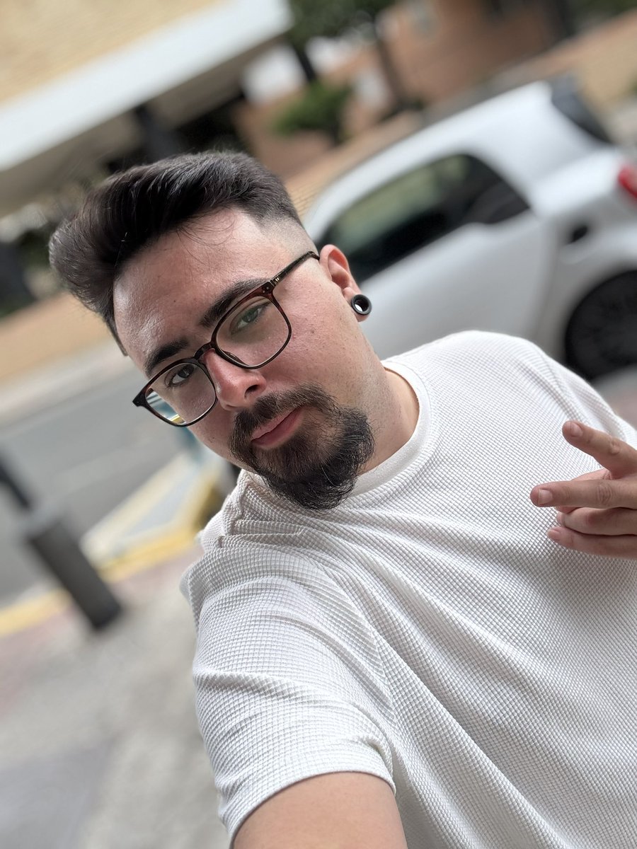 DarynShadow's tweet image. Os imagináis ?