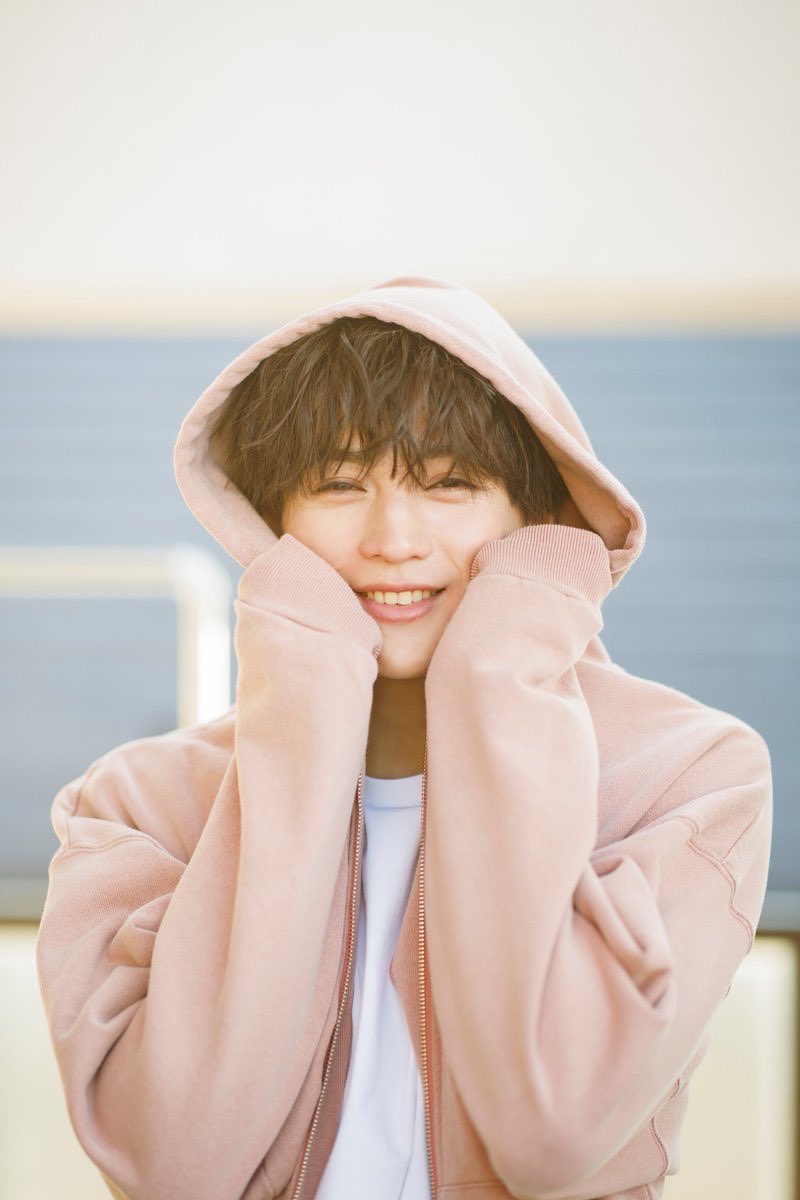 Web新連載スタート📱✨／ #八木勇征 の日経エンタテインメント！ 連載