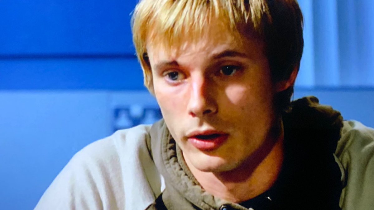 CMagnumfan's tweet photo. #BradleyJames as #JackRoth in #Lewis season 2 episode 2 Music To Die For aired on March 2nd 2008

#myscreensavers https://t.co/F5ElZjNTZn