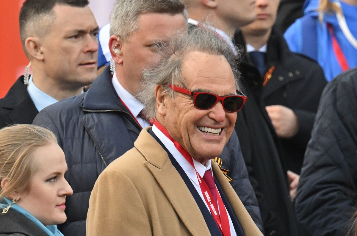 Oliver Stone in Moscow <a href="/TheOliverStone/">Oliver Stone</a>