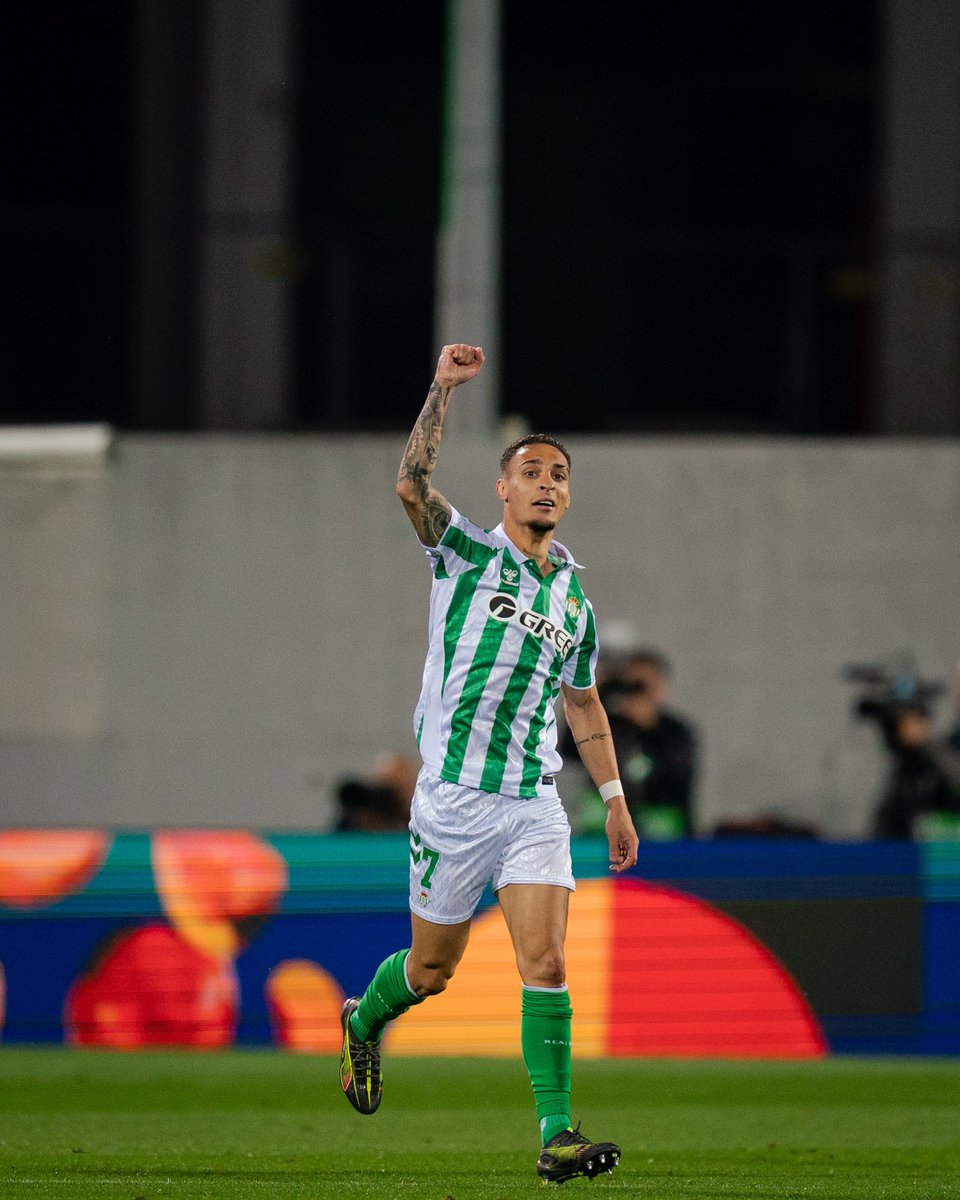 #MUCHOBETIS 💚🤍 <a href="/RealBetis/">Real Betis Balompié 🌴💚</a>