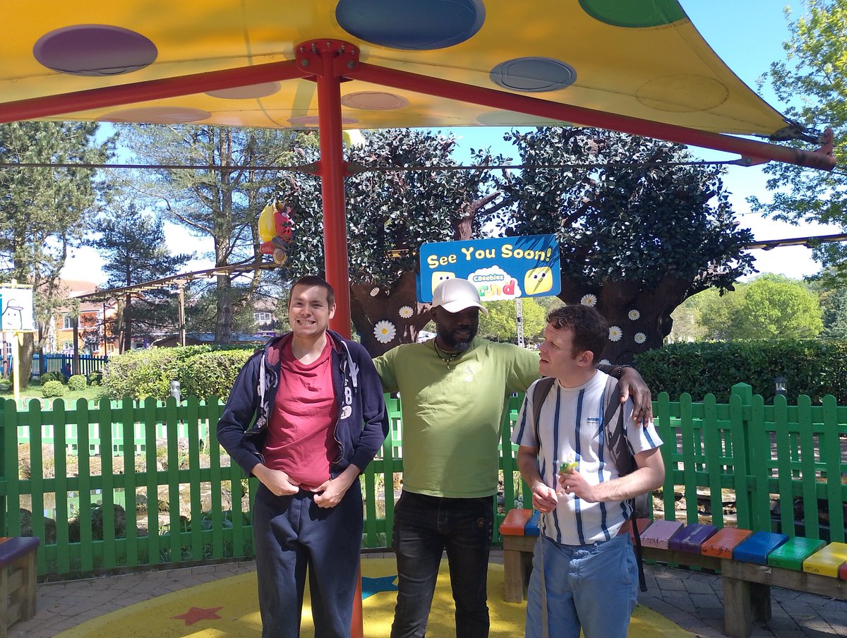 🎢☀️ Big smiles, bigger thrills! An epic day out at Alton Towers. Laughter, rides, and memories we won't forget!

#AltonTowers #ThemeParkAdventures #SunshineAndRollercoasters #CareerinCare #FeelgoodFriday