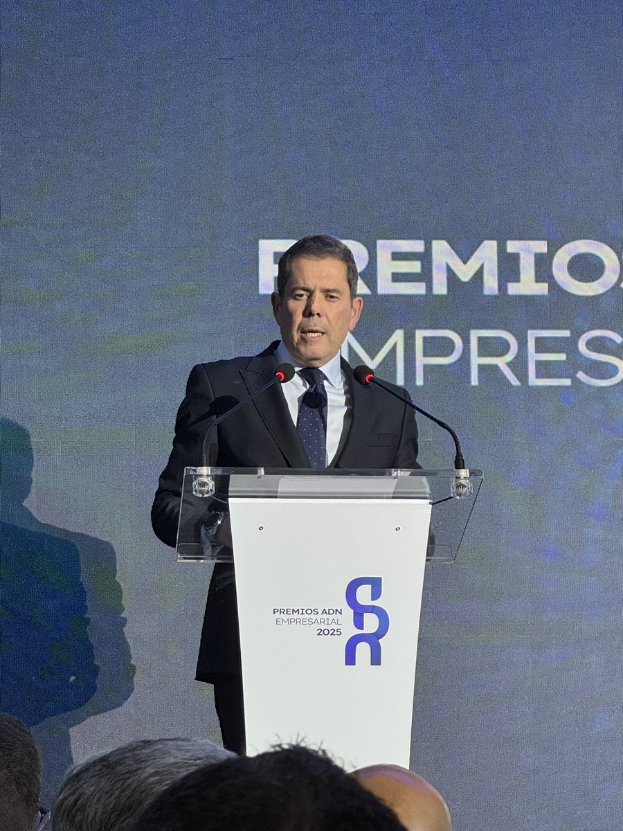 «No puede haber sumisión ni organizaciones condescendientes» <a href="/GerardoCuerva/">Gerardo Cuerva CEPYME 2025</a> ayer en la entrega de los Premios ADN Empresarial de la <a href="/CGE_Granada/">CGE</a>
Como también dijo ayer el Presidente de #Aecost <a href="/jabymotril/">Javier Rubiño</a>, Aecost apoya firmemente a #GerardoCuerva en su candidatura a <a href="/cepyme_/">CEPYME</a>