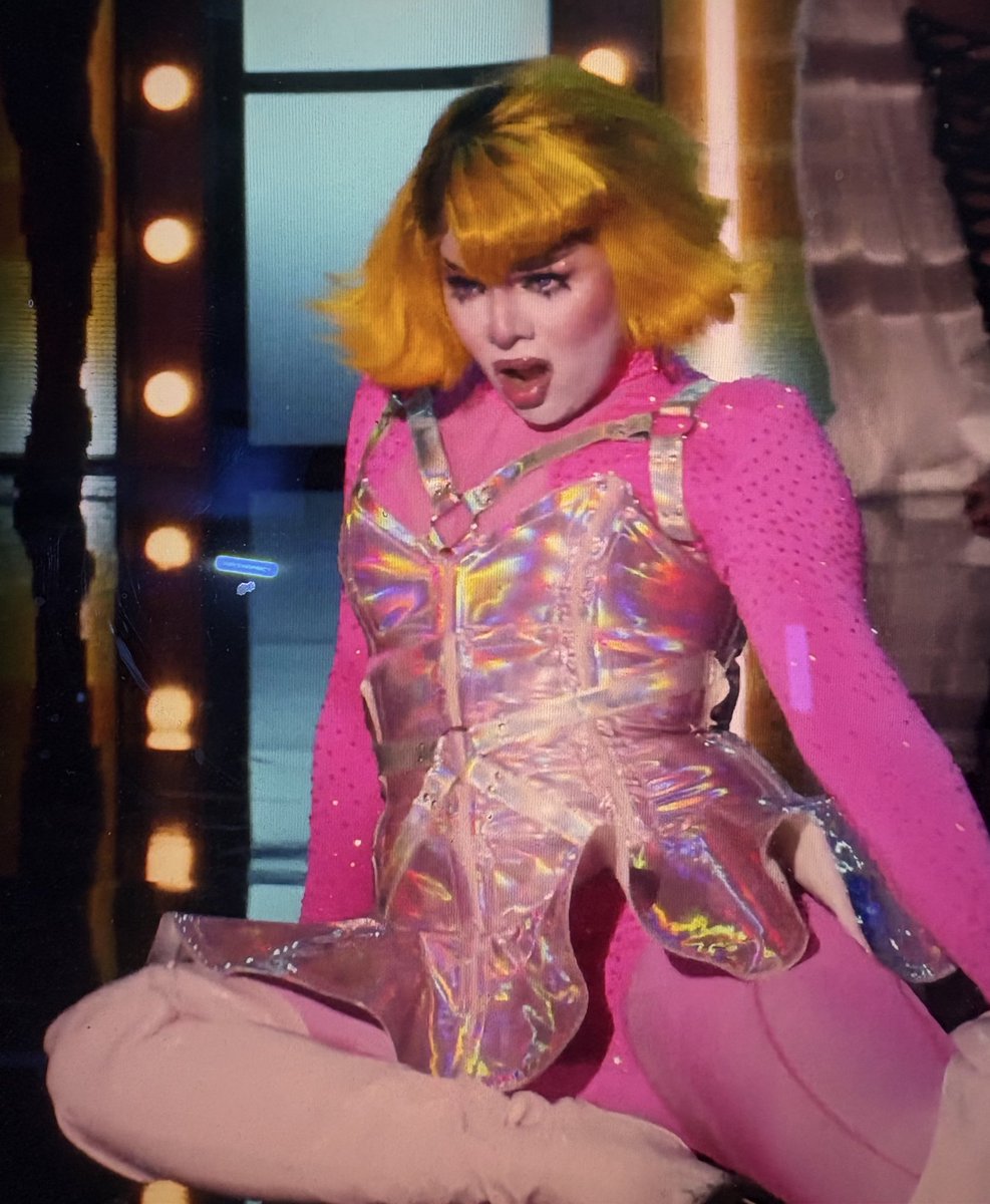 if there’s one thing aja’s gonna do, it’s EAT up a premiere episode of all stars, she’s putting in WORK #allstars10