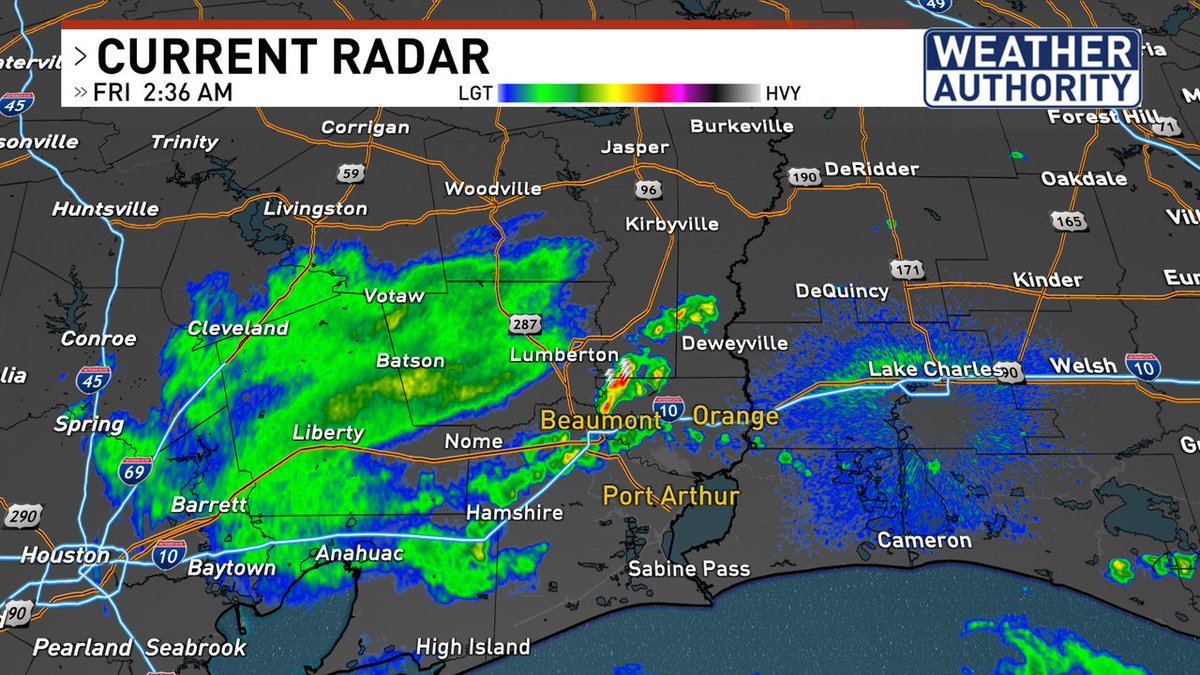 Chad4caster's tweet photo. Good morning, SE Texas. A few showers are moving through the area this morning. It looks like they will move through pretty quickly this morning, then we could see a few more isolated showers this afternoon. Stay w/ Your Weather Authority and you'll be ahead of the storm. https://t.co/9yO7Ug4HJR