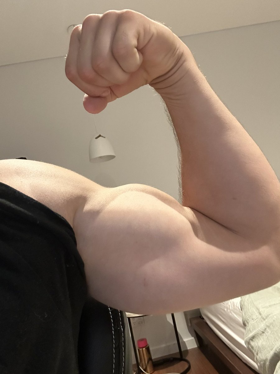 MasterLucaAU's tweet image. Who’s stretching their wallets for me today? One of you pathetic subs will. 

#AlphaEnergy #DomPower #ObeyYourMaster #KneelForGreatness #FindomAU #CashDom #SuperiorMindset