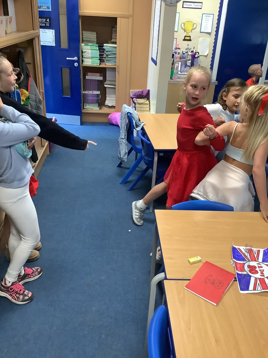 Class 10 using drama in RE yesterday to retell Paul’s journeys. <a href="/muchwooltonsch/">Much Woolton School</a>