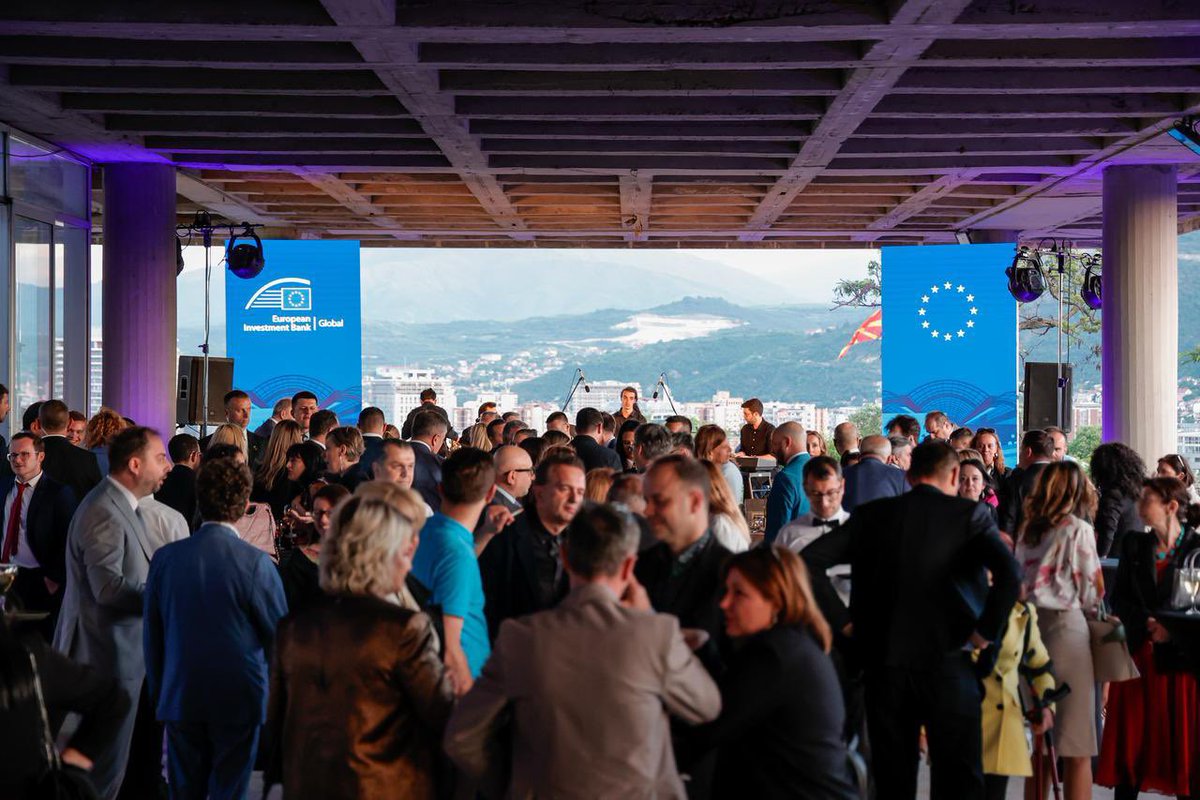 The 🇪🇺 has always been built by those who dared to think &amp; act boldly. Bold actions are needed also today from all of us, including future members. Let’s keep building Europe that stands for peace, democracy, solidarity &amp; shared values.Together, we are stronger. Happy Europe Day!