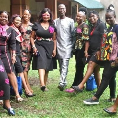 StepUp4women's tweet image. It's a pleasure to celebrate a phenomenal mentor @lotufodunrin,a man
who is intentionally impacting lives. One of Nigeria’s foremost media Icon. Sir, your unflinching support to @StepUp4women is incredible & we truly appreciate. Happy birthday
@Mediacareerngr ,
@CJIDAfrica