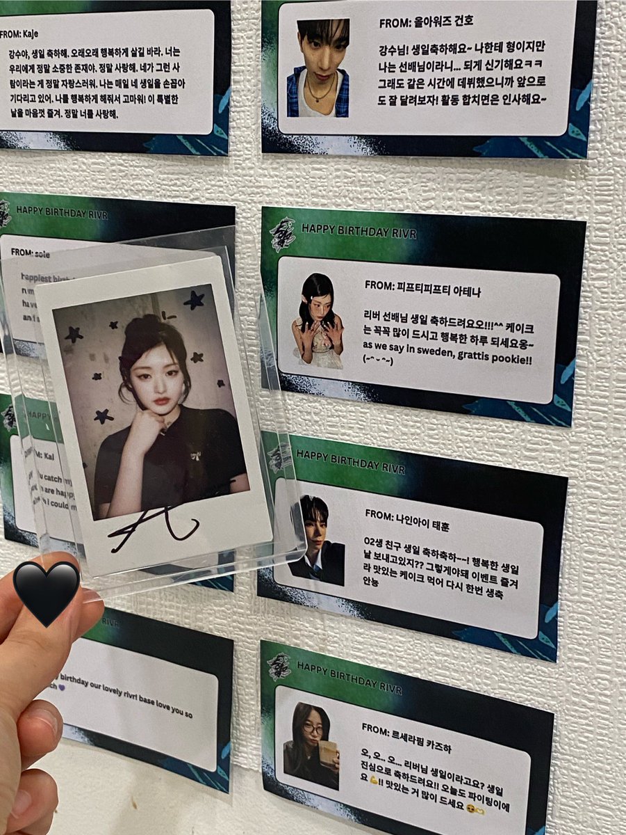 turtlethena's tweet photo. brought this baby girl to bestie’s absolute slay of a birthday cafe
수고했다 친구야 😘

리버님 생일 축하드려요 

#HAPPY_RIVR_DAY
#리버가있어_행복한날 https://t.co/N6vFuqqbn3