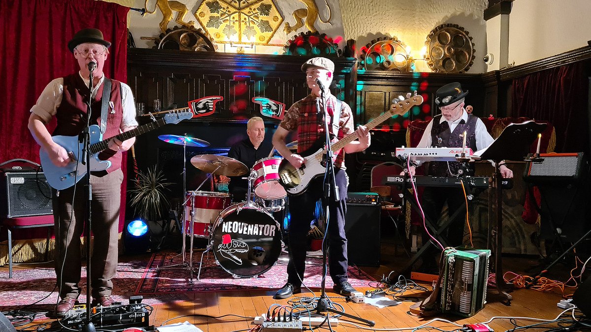 THROWBACK FRIDAY - FEB 2025

A recnet one this time, from our performance at The Surrey Steampunk Convivial

Photo courtesy of Jeanette Macklin

#neovenator #steampunkmusic #thesurreysteampunkconvivial #steampunk #followthefez