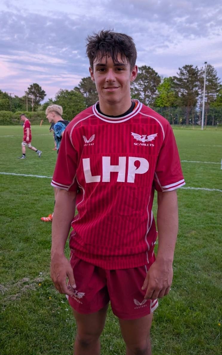 Great work Liam, representing Scarlets U17s this week llongyfarchiadu!