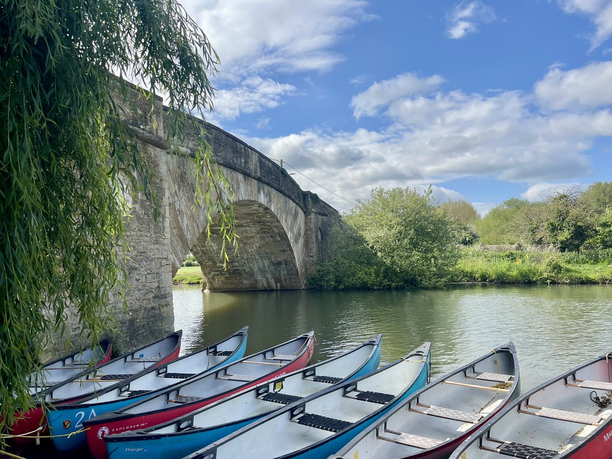canoethethames's tweet image. Good morning from Lechlade! 

#cotswolds #riverthames