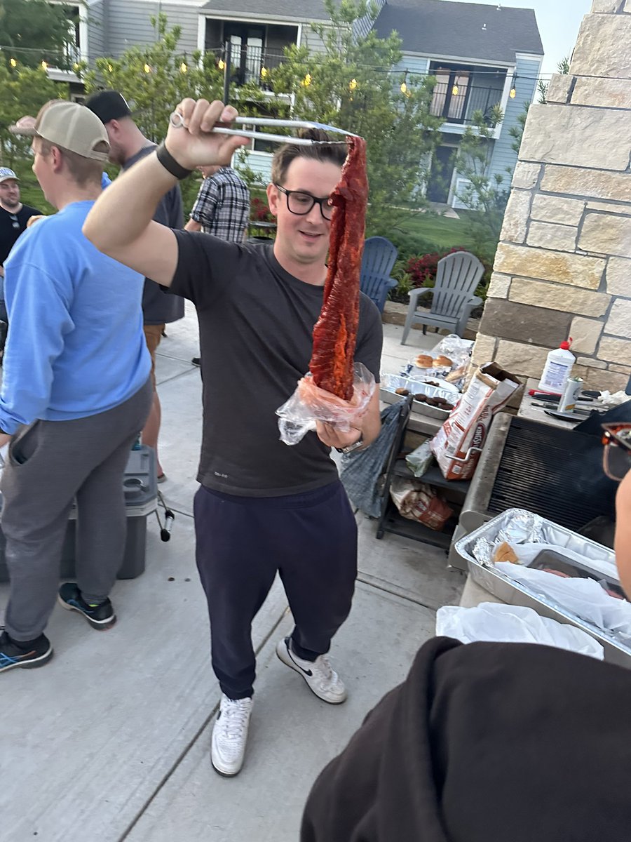 Adri Mozeris tweet media