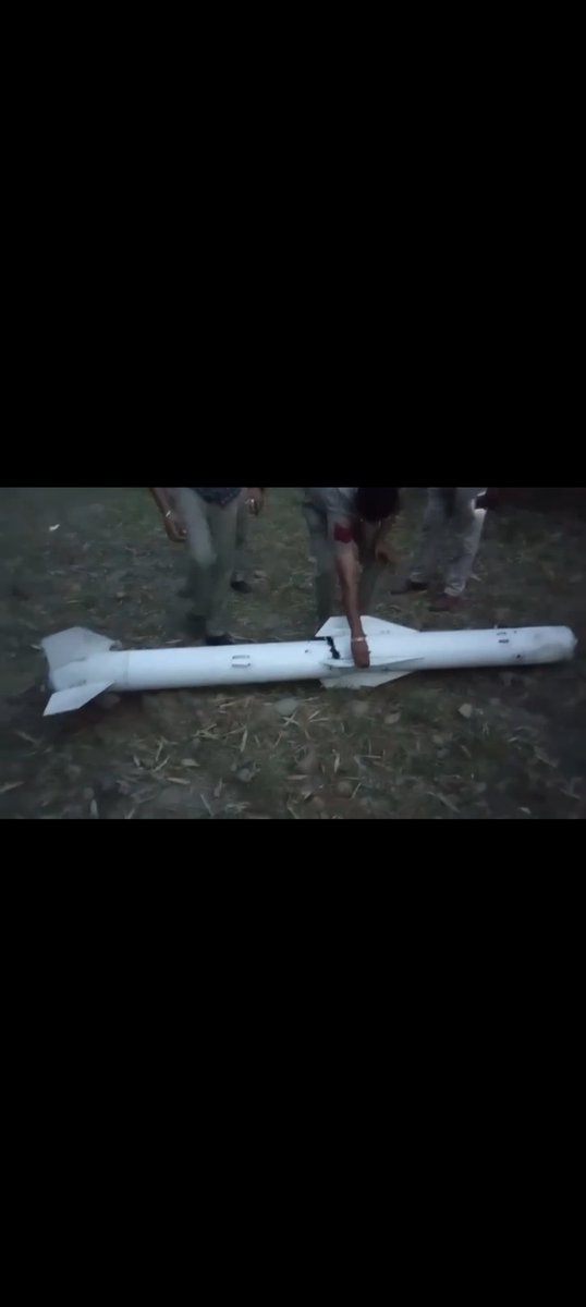 katul02's tweet photo. #China's Defence products are low-quality lemons, unproven, unworthy for use in any battle. #LY80, #HQ9, air defence systems, #Drones, #JF17 fighter aircraft have all failed in #OperationSindoor!! Big shock for #Pakistan used to #US weapons !! https://t.co/XtnxWf6x38