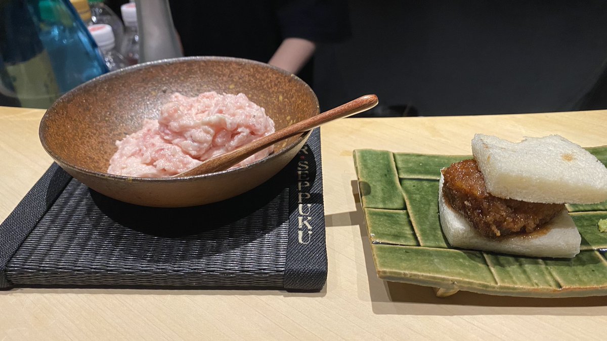 mosakesuki's tweet photo. 誕生日から少し過ぎましたが
マグロとお肉三昧してきました
お腹いっぱい食べて飲んで
凄く楽しい時間でした
焼酎とマグロ合いますね https://t.co/5Pn8HhGWCT