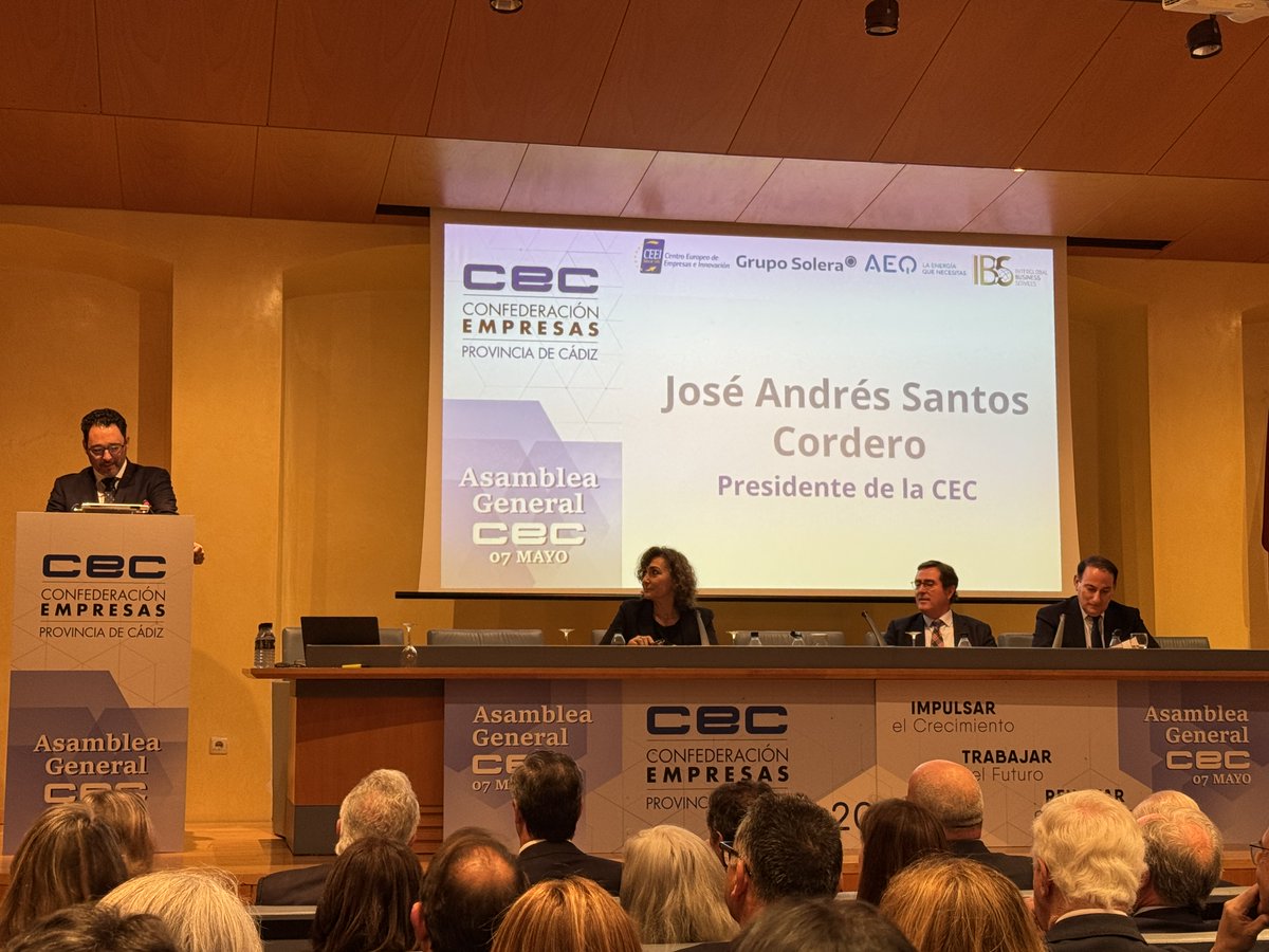 Felicitamos a José Andrés Santos Cordero, nuevo presidente de la @CEC_Cadiz.
Con una trayectoria empresarial destacada y más de una década como vicepresidente, liderará una etapa de impulso a la inversión, digitalización y talento joven.
#CEC #LiderazgoEmpresarial #EconomíaAzul