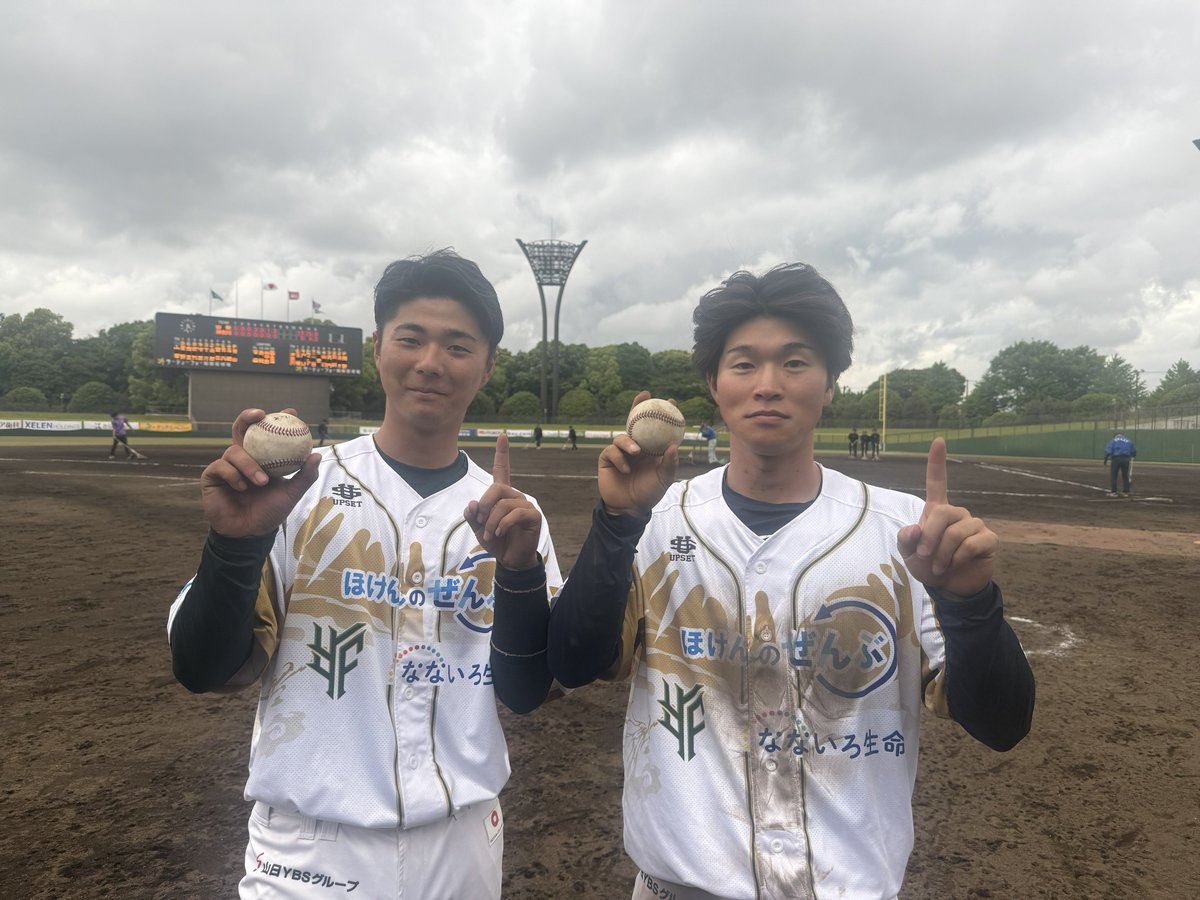 yamanashi_fw's tweet photo. 【試合結果】

山梨 13-0 神奈川

初回に一気に6点を奪い、
流れを完全に引き寄せると、
7回には #寺嶋祐太 選手のツーラン、
#南雲壱太 選手のソロホームランも飛び出し
7回コールド勝ち！！🔥

そして、ついに…初勝利！！
長く苦しい11連敗を乗り越え、
ようやく掴んだこの1勝。

最後まで信じて応援してくれた皆さん、
この勝利は、全員で掴んだものです。
本当に、ありがとうございます！！

引き続き一丸となって頑張りますので
応援よろしくお願い致します！
応炎ありがとうございました！🔥⚾️

#山梨ファイアーウィンズ
#ルートインBCリーグ
#LetsGoAllOut