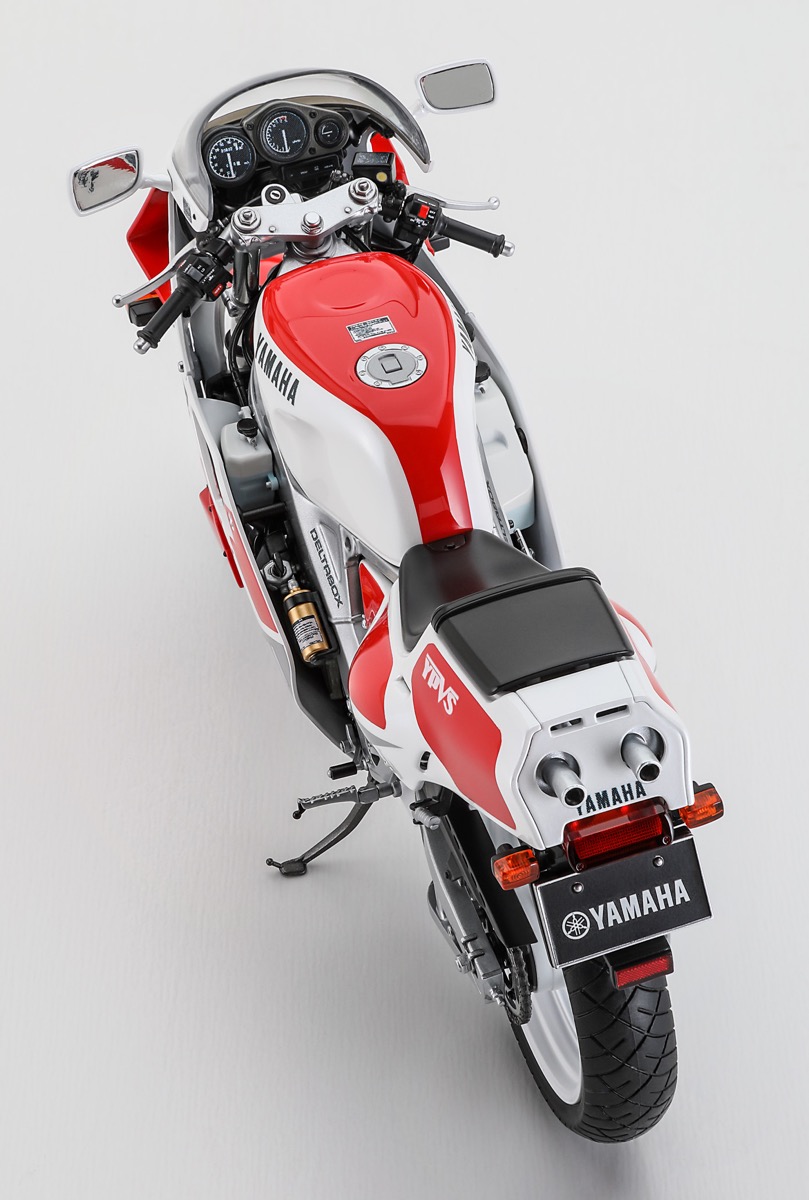 ハセガワ 1/12TZR250(3MA)完成品 ハセガワ 1/12ヤマハTZR250(3MA)完成品 - メルカリ