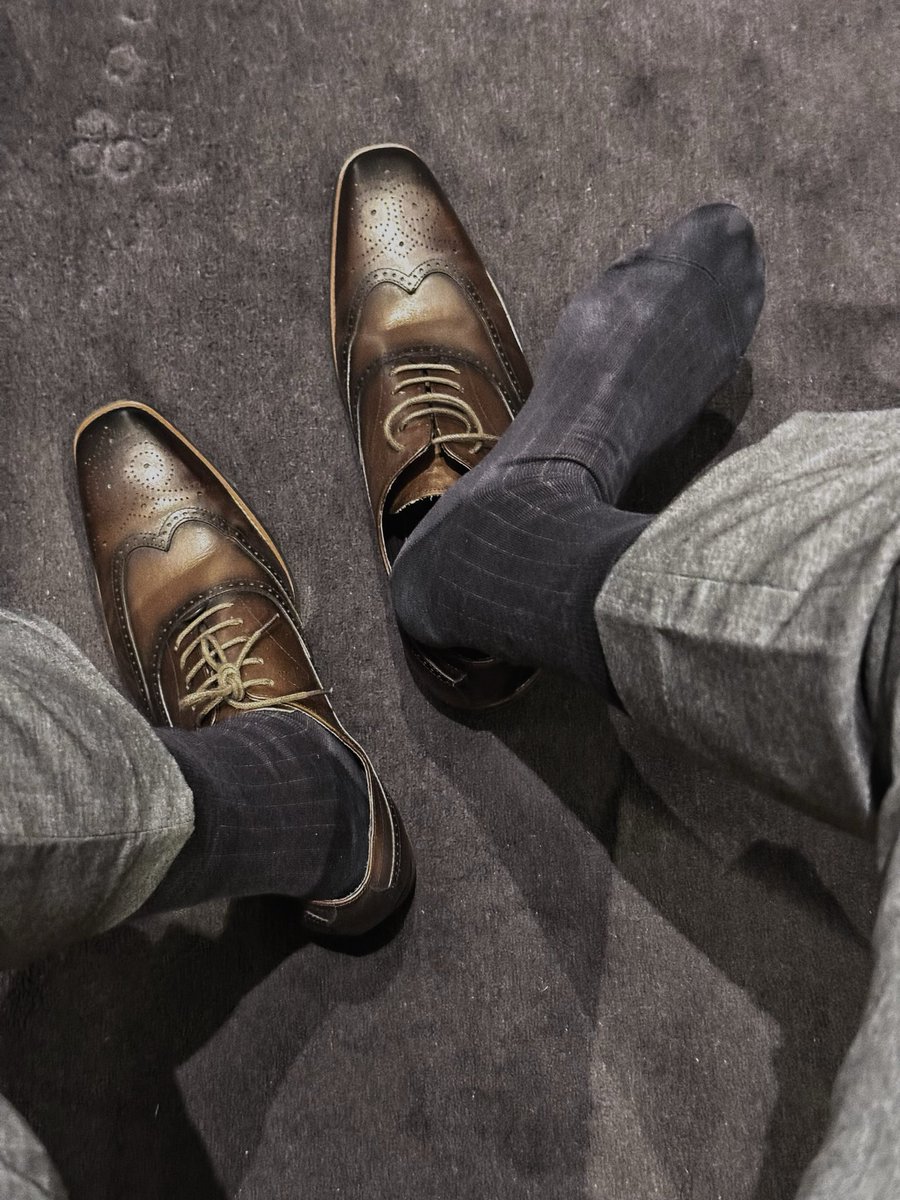 确认过眼神，都是早八打工人。