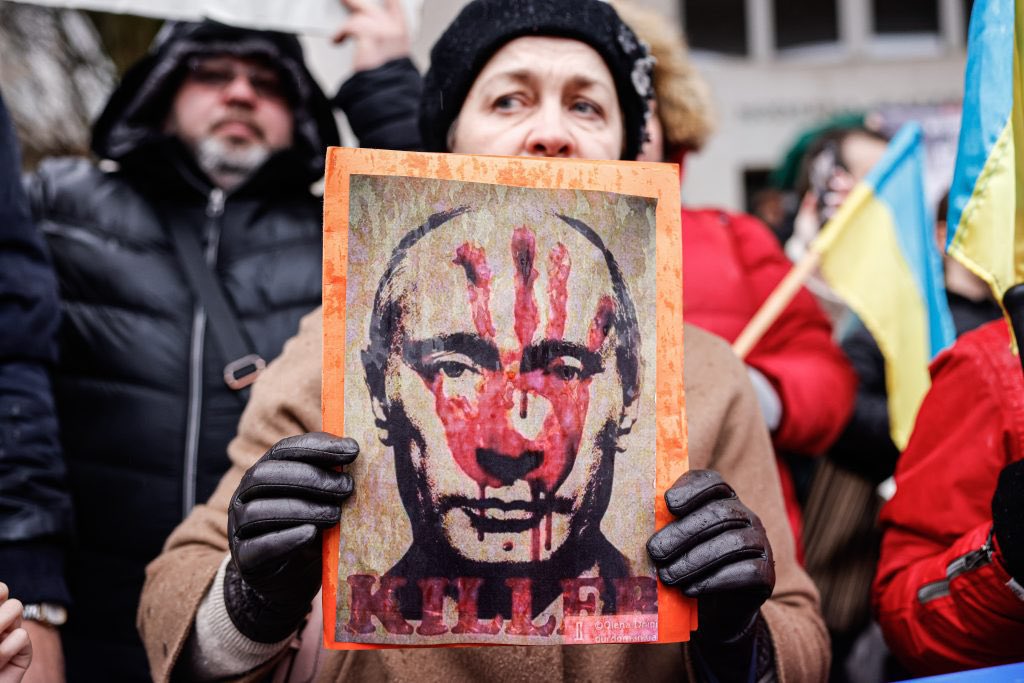 roberto2_lamela's tweet photo. Perché è potente. Perché nasconde tutto.
Come oggi #Putin, che il #9maggio parla di “libertà” mentre #reprime, #censura, #invade.
È la retorica dei tiranni: usare la memoria per giustificare il dominio. https://t.co/vf54v9ljJF