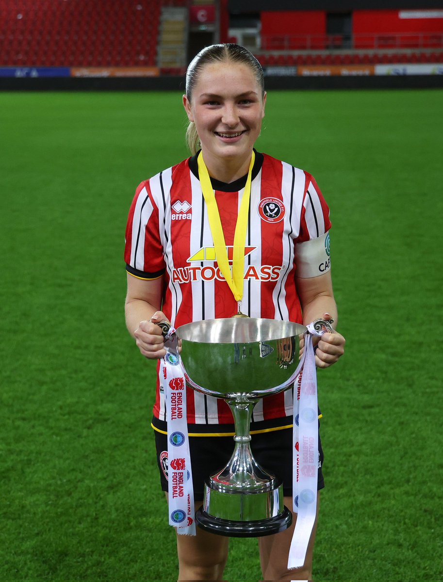 Ruby Watts missed last year's PGA Cup final with an ACL injury. 

Battled back, made her first team debut on her comeback, and got the chance to lead her team to the County Cup. 😍