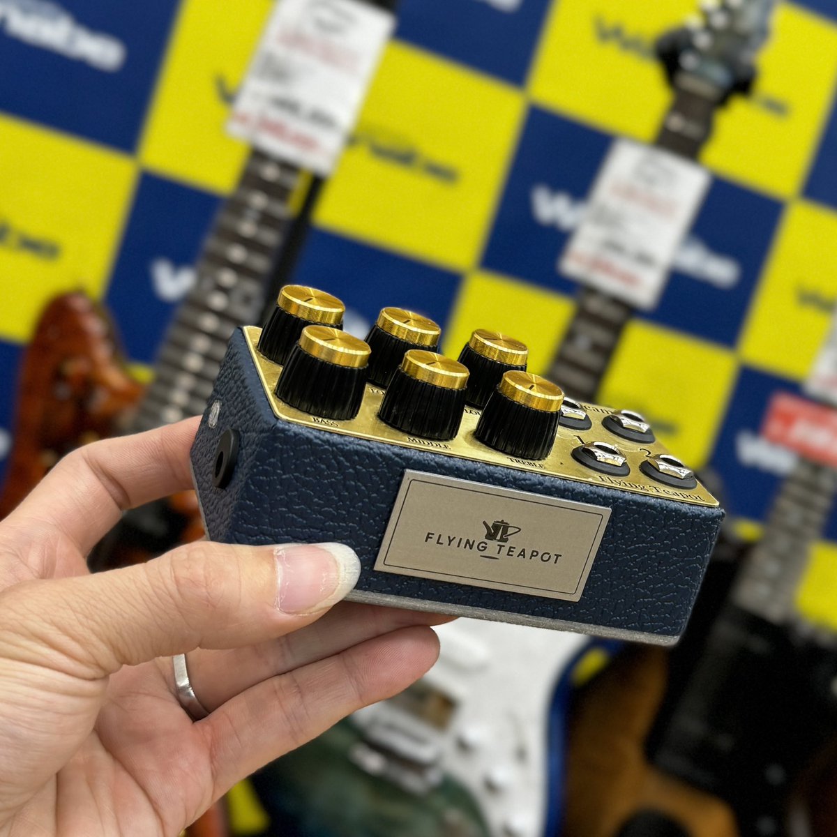 新同Sunfish audio Tara Sunfish Audio overdrive “Tara” 試奏 増崎孝司氏 - YouTube