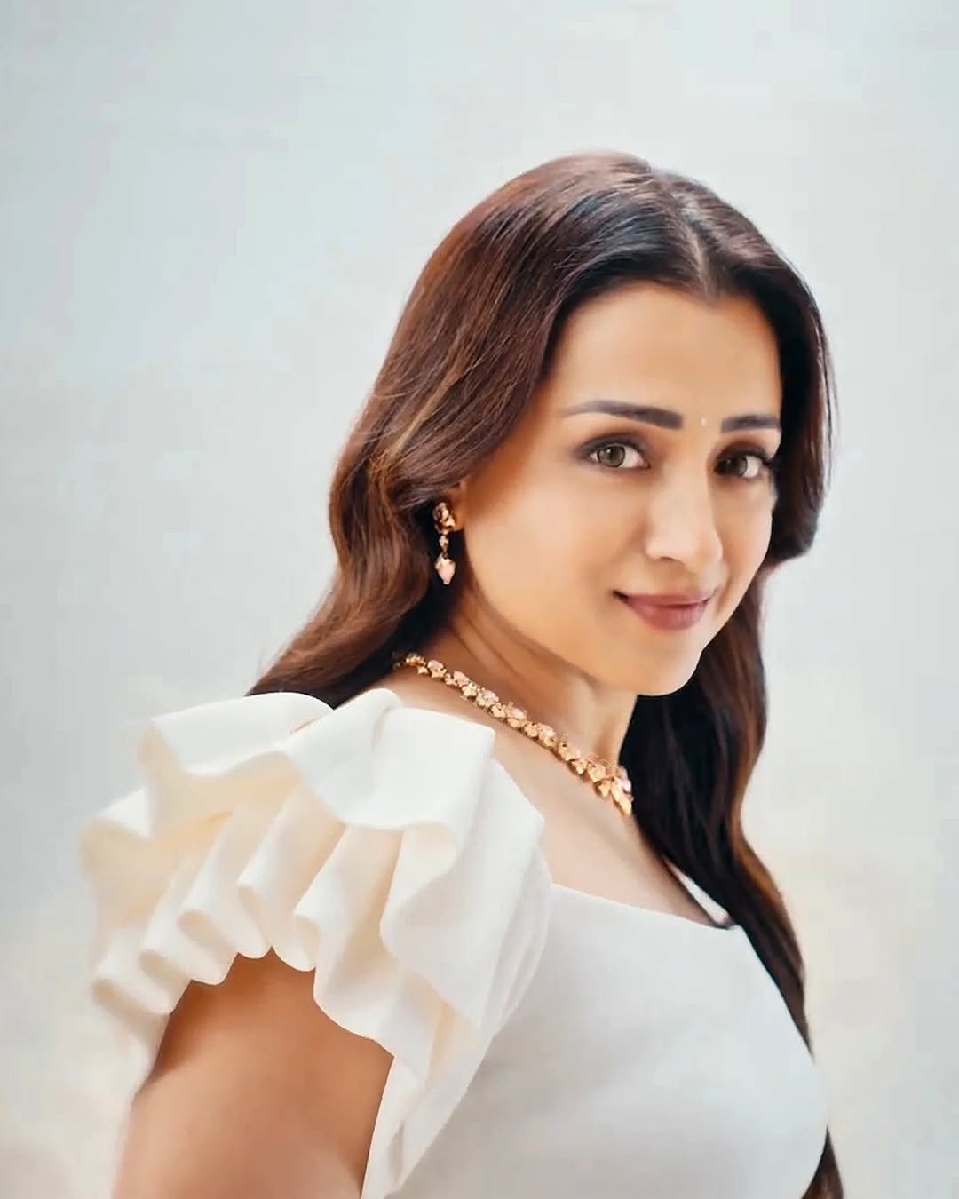 GqfpqdZXgAAf3Hz?format=jpg&name=large