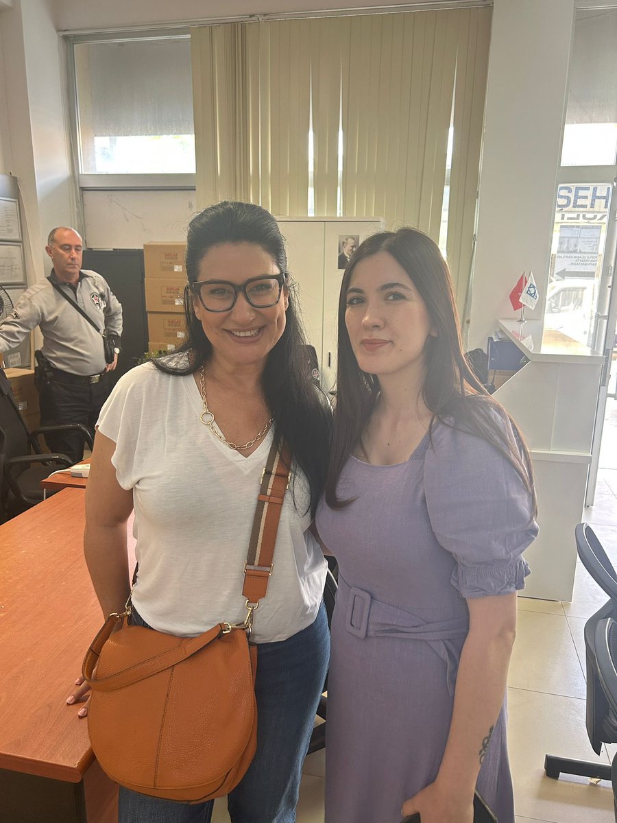 Neden hayran olduğumu muhabbet edince bir kez daha anladım 🫶
<a href="/iclalaydin/">İclal Aydın</a>