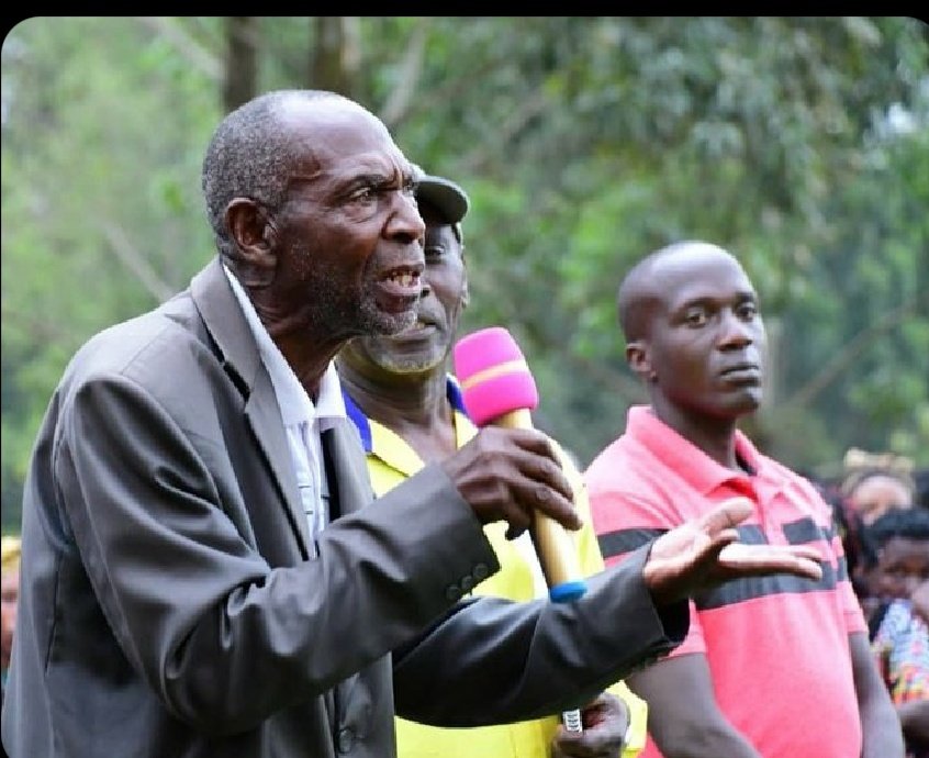 TweepFamous's tweet image. Bugenda kukya wano tukizuule nti, ekituufu, nomwenge gwetunywa, tegulina makulu. Ngesanyu lituta kambabulile. The sun seems hot, but the rain can also be too much, and the grass will flourish with endless due. Hope is key, Patience is wealth. Let the heat not rush you