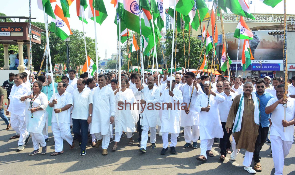 shriyasmitaPOff's tweet photo. Jay Hind 
#JayHindYatra https://t.co/o2wTRm2nq7