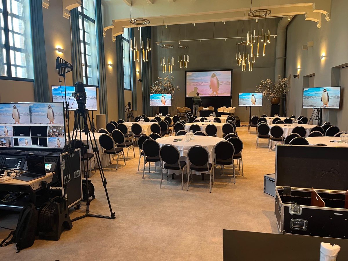 Gert De Meerleer (@gertmeerleer) on Twitter photo Ready for what is going to be again superb Scientific Summits. #SciSu <a href="/KarelDecaestec1/">Karel Decaestecker</a> <a href="/joniau/">steven joniau</a> <a href="/adamsthomas/">Thomas Adams</a> Ready for what is going to be again superb Scientific Summits. #SciSu <a href="/KarelDecaestec1/">Karel Decaestecker</a> <a href="/joniau/">steven joniau</a> <a href="/adamsthomas/">Thomas Adams</a>