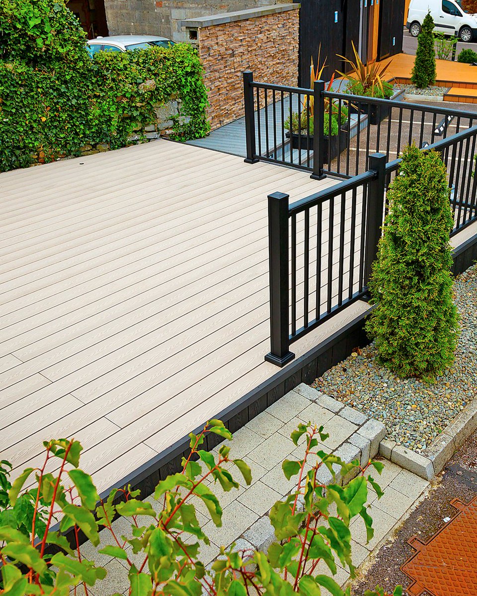 NoyeksNewmansIE's tweet photo. 📣The 3D woodgrain composite decking from Noyeks Newmans is crafted using advanced technology to replicate the natural grain patterns of hardwood species, creating a visually authentic wood-like surface.

💻https://t.co/Q0EUXs1Jti https://t.co/xm0aoAUvYd
