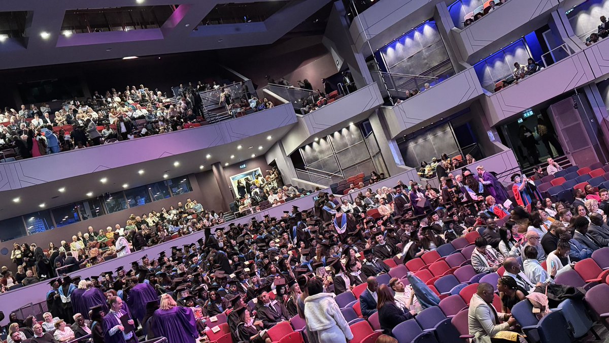 UniNhantsNews's tweet image. The anticipation mounts as the seats at @RoyalDerngate are filled for the 10am #Graduation Ceremony. 

#UONGrads  🎓👩‍🎓👨‍🎓