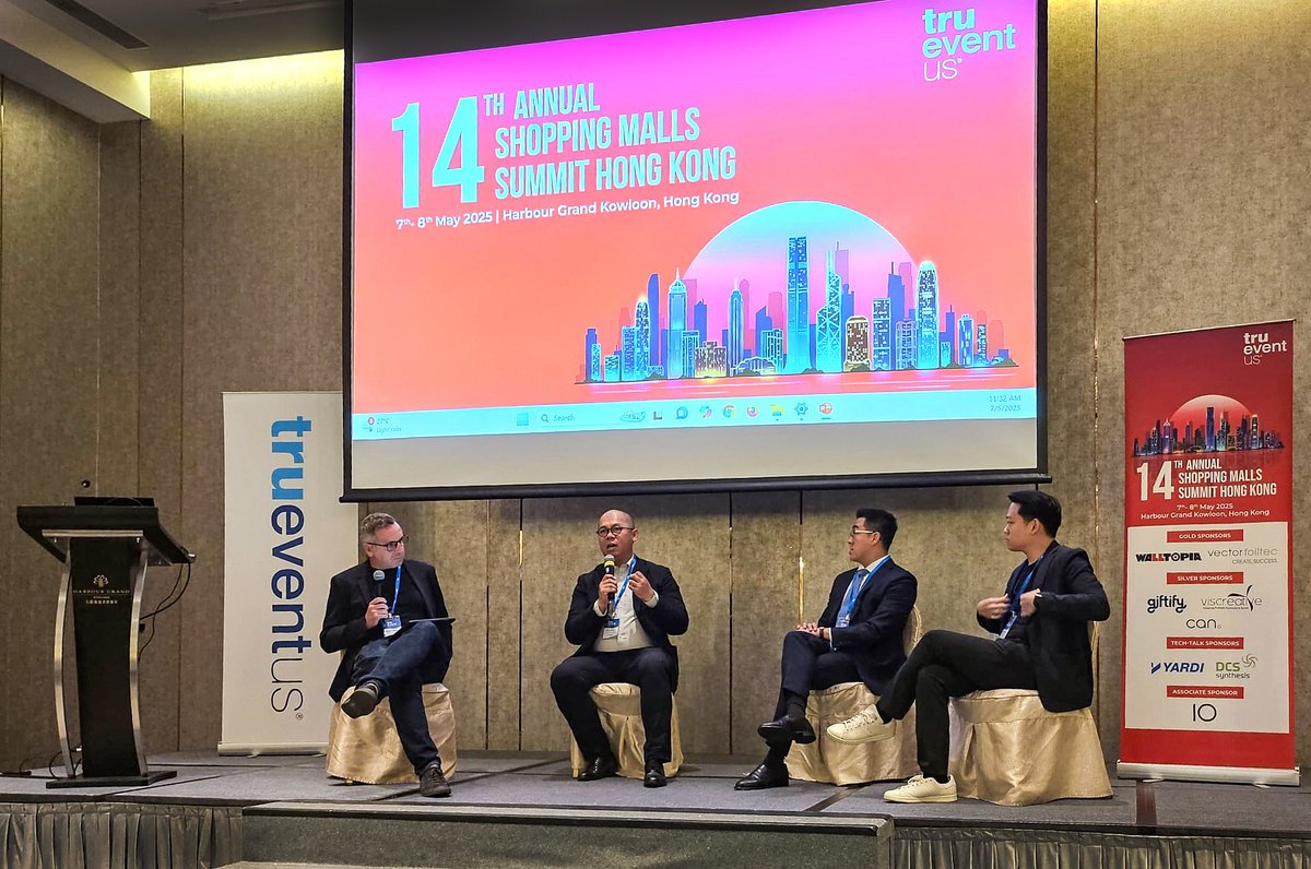 10 Design tweet media