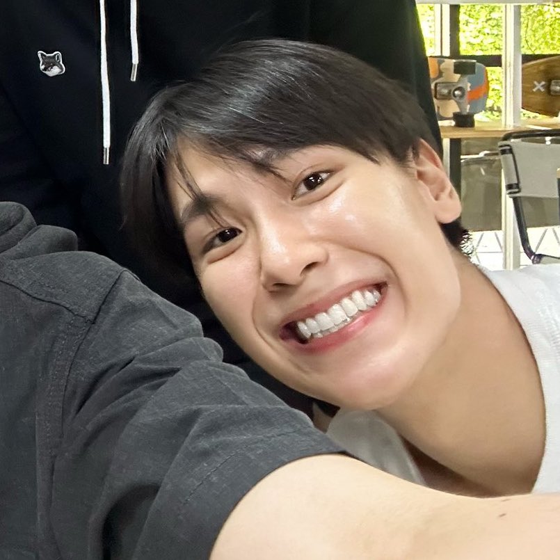 jubudesu's tweet photo. รู้สึกว่างเปล่า                          ว่างค้าบ https://t.co/mUZk6Y8Du5