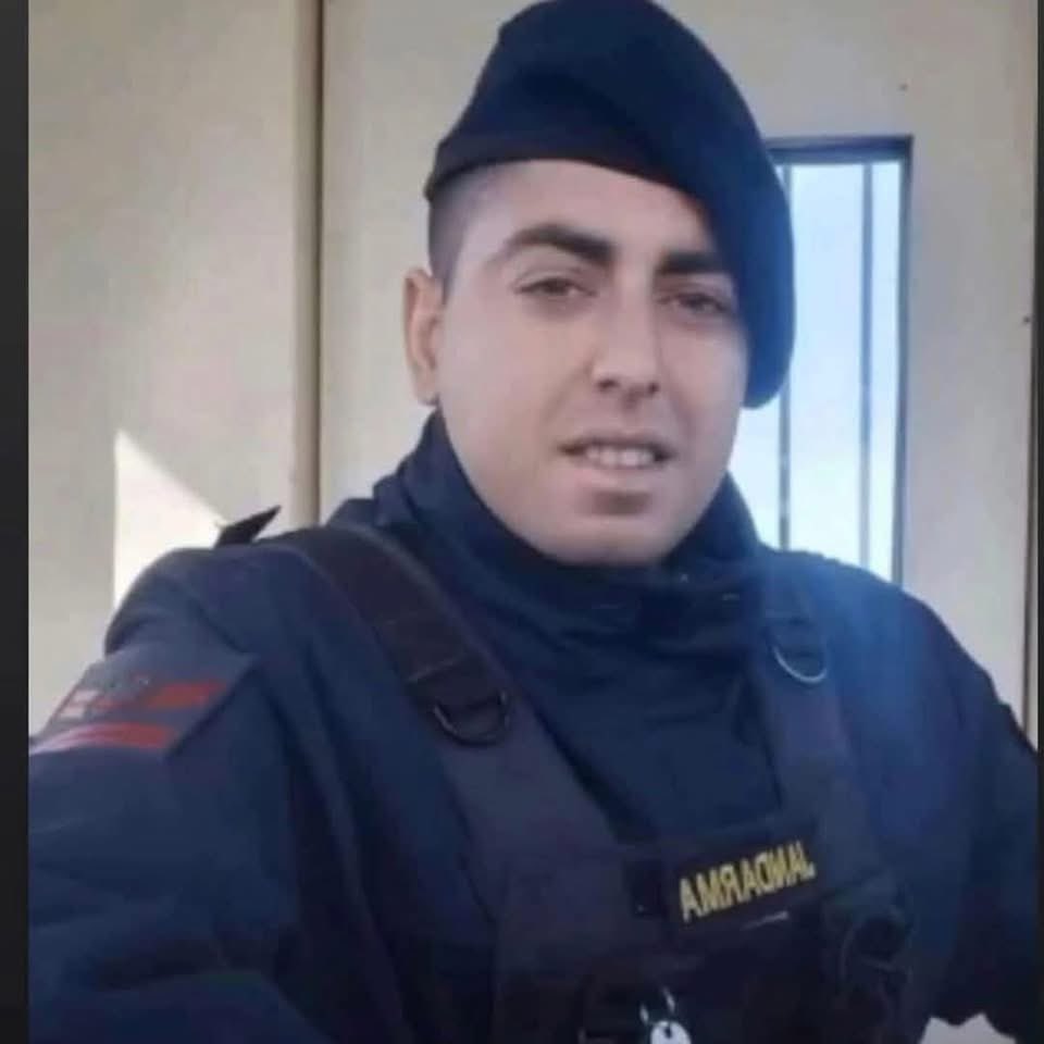 alitilkici38's tweet photo. Aksaray - Sultanhan ilçe jandarma komutanlığında görev yapan,Uzman Çavuş Samet Ceylan (2018-22524)yakalandığı amansız hastalıktan dolayı vefat etmiştir.
Ruhu şad mekanı cennet olsun.
Acılı ailesine rabbim sabır ihsan eylesin.
Kahraman Camiamızın Başı Sağolsun.🇹🇷
#UzmanÇavuş
@TEMUD_2024