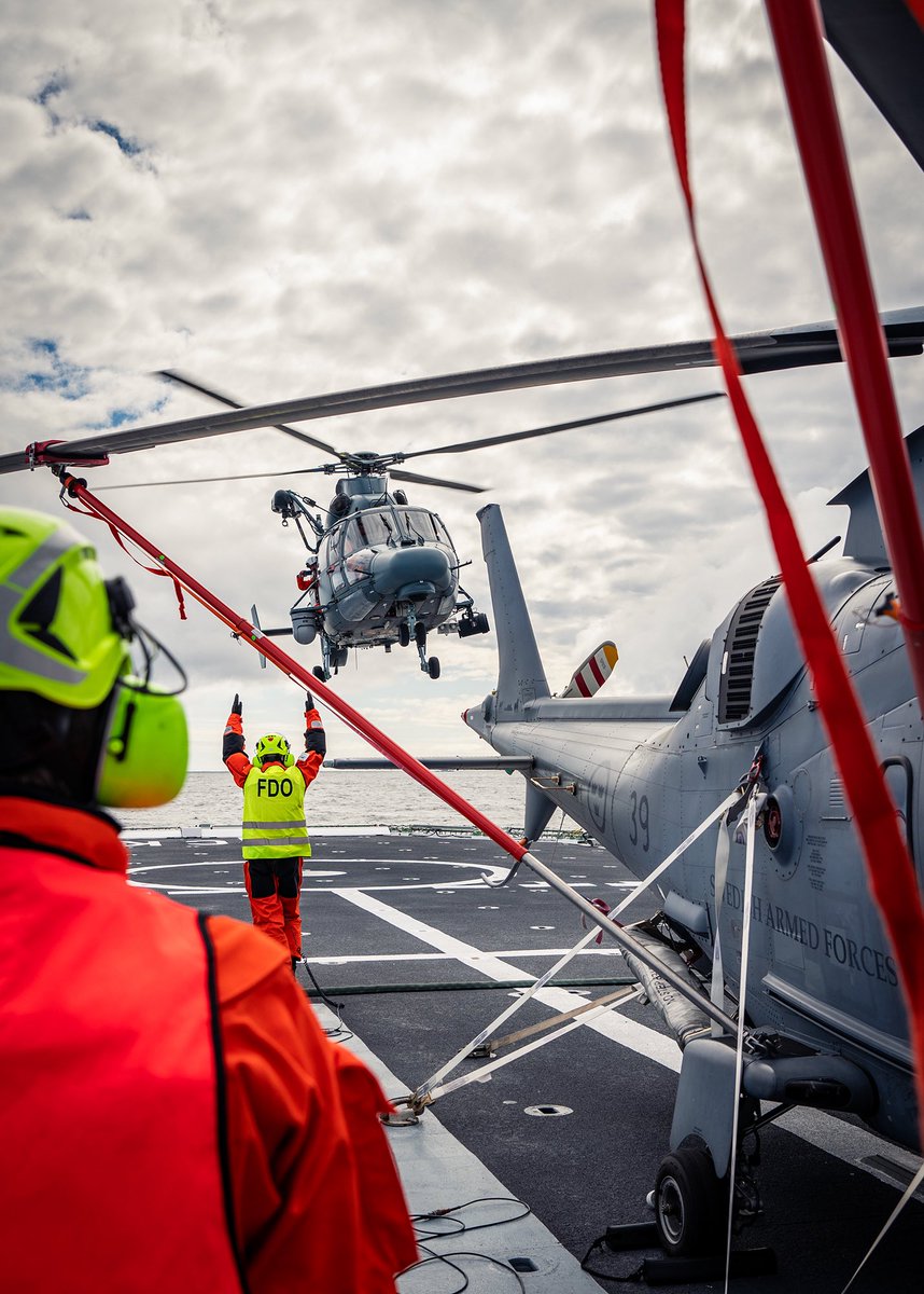 Swedish_Navy's tweet image. Earlier this week, NATO allies and national parties trained search and rescue in the Baltic sea and on the Swedish west coast. Safety at sea is a fundamental capability that benefits everyone. #DynamicMercy #NATOSearchandRescue #WeAreNATO #StrongerTogether
