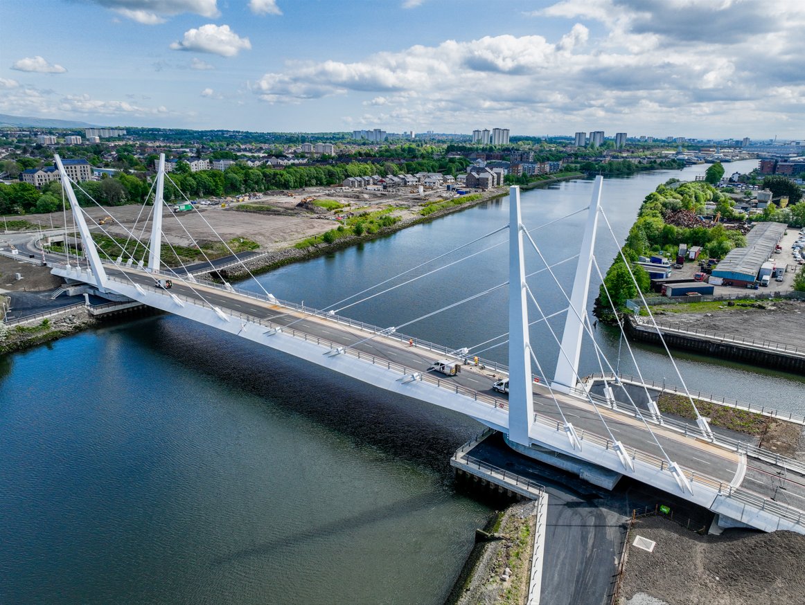 🌉 The Renfrew Bridge – the first opening road bridge across the Clyde – will open to the public TODAY, at midday.

This marks completion of the project, which also included connecting roads, cycling and walking routes supported by Transport Scotland.

glasgowcityregion.co.uk/first-opening-…