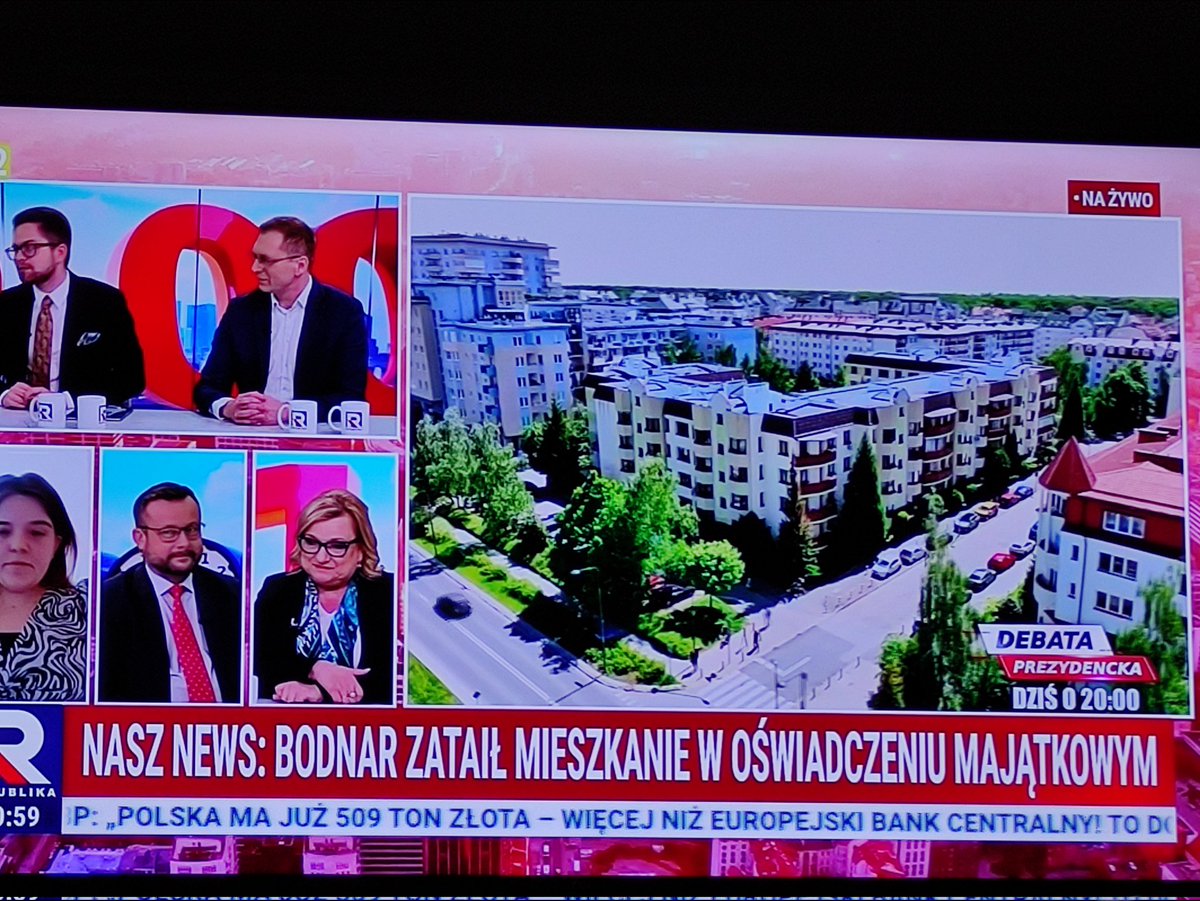 To jest coś niesamowitego 🤦 A.Bodnara wczoraj w kilkunastu zdaniach szybko wyjaśnił tą całą "aferę" republiki na temat zatajenia przez niego mieszkania, a oni dalej ciągną ten temat.Zastanawia mnie tylko, dlaczego oni to robią?Może  chcą by ich zamknąć, by sprowokować zamieszki?