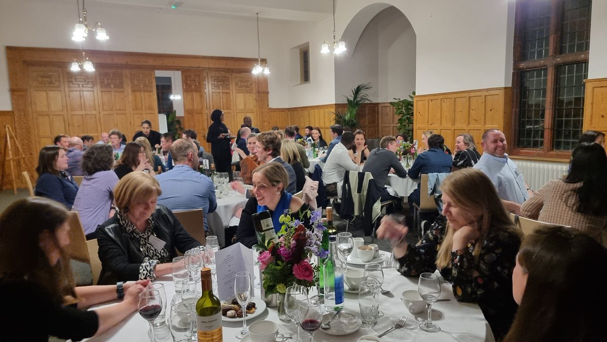 welshcrucible's tweet image. Lots of great conversations over dinner, rounding out a wonderful day 1! #crucible25 #crwsiblcymru
