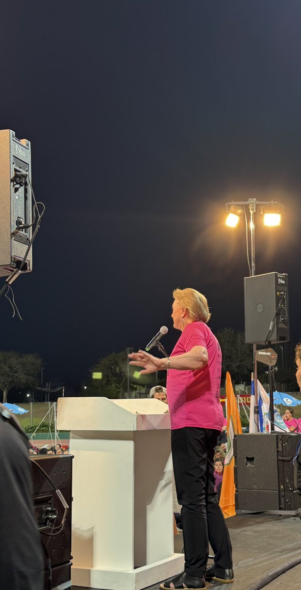 Spoke to the Mamanet teams last night in Rishon LeZion that support women’s health, early detection and community support of cancer survivors. An awesome group of strong, committed and powerful women. Thank you Mamanet!