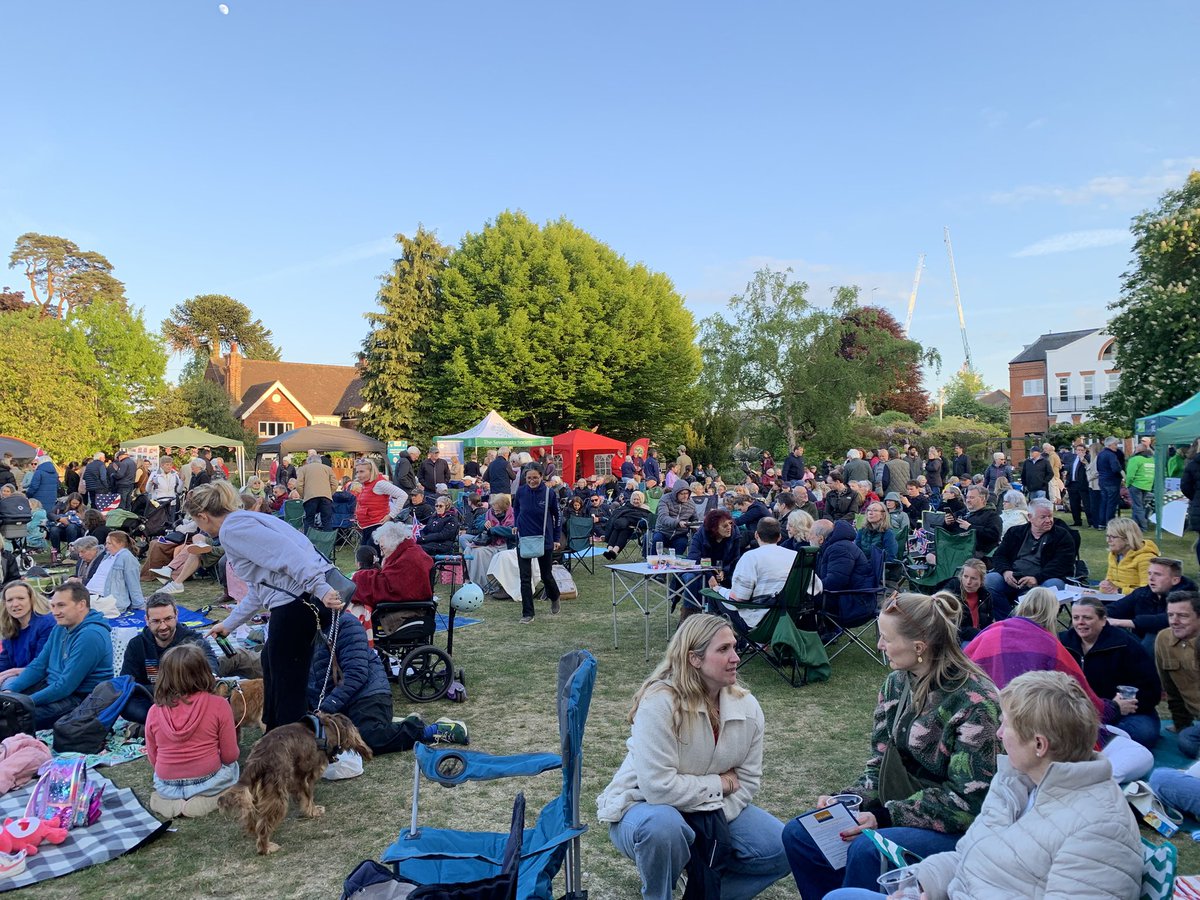 Theo Michael ๐น๐๐๐จ๐พ (@candidate_theo) on Twitter photo Yesterday on #VEDay on behalf of the Maidstone & West Kent <a href="/CoopParty/">Co-operative Party</a> & <a href="/SevenoaksLabour/">Sevenoaks Labour Party</a> I joined <a href="/LauraTrottMP/">Laura Trott MP</a>, <a href="/SevenoaksMayor/">Cllr Libby Ancrum</a>, Deputy Mayor <a href="/tonysclayton/">Tony Clayton</a>, <a href="/Richardfor7oaks/">Richardfor7oaks</a> & others to remember those that gave their lives & fought for our country.
#VEDay80thAnniversary Yesterday on #VEDay on behalf of the Maidstone & West Kent <a href="/CoopParty/">Co-operative Party</a> & <a href="/SevenoaksLabour/">Sevenoaks Labour Party</a> I joined <a href="/LauraTrottMP/">Laura Trott MP</a>, <a href="/SevenoaksMayor/">Cllr Libby Ancrum</a>, Deputy Mayor <a href="/tonysclayton/">Tony Clayton</a>, <a href="/Richardfor7oaks/">Richardfor7oaks</a> & others to remember those that gave their lives & fought for our country.
#VEDay80thAnniversary