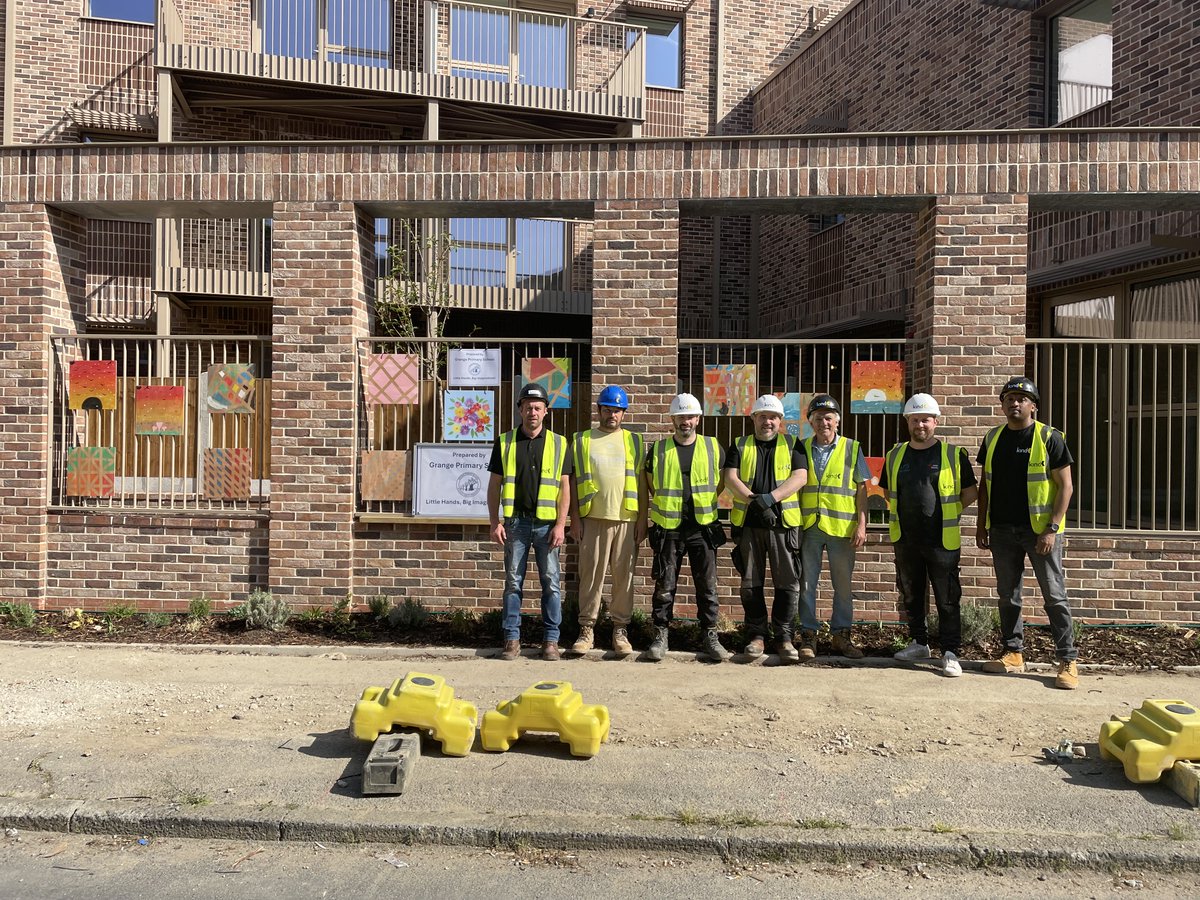 KindBuilders's tweet image. Recycling some surplus plywood in the name of art! We recently asked Grange Primary School if they wanted to produce some paintings for us…the results we were proud to display them on our next Passivhaus development for @NewhamLondon 
which is due for completion soon!

#Artwork