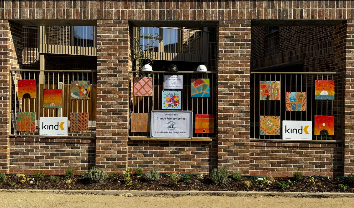 KindBuilders's tweet image. Recycling some surplus plywood in the name of art! We recently asked Grange Primary School if they wanted to produce some paintings for us…the results we were proud to display them on our next Passivhaus development for @NewhamLondon 
which is due for completion soon!

#Artwork
