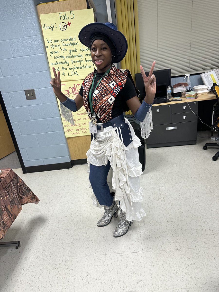 Feldwood Elementary School (@feldwoodes) on Twitter photo Day 4 of Teacher Appreciation! Celebrating our amazing teachers with good vibes and great BBQ! A small token of appreciation for all the big things they do every day. <a href="/APFES1/">AP<a href="/FeldwoodES/">Feldwood Elementary School</a></a>
<a href="/shantarawcrooks/">Shantara Whitaker Crooks</a> <a href="/FultonCoSchools/">FultonCountySchools</a> @FeldwoodES Day 4 of Teacher Appreciation! Celebrating our amazing teachers with good vibes and great BBQ! A small token of appreciation for all the big things they do every day. <a href="/APFES1/">AP<a href="/FeldwoodES/">Feldwood Elementary School</a></a>
<a href="/shantarawcrooks/">Shantara Whitaker Crooks</a> <a href="/FultonCoSchools/">FultonCountySchools</a> @FeldwoodES