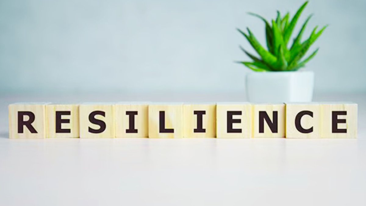 🚀 Turning challenges into opportunities!
The USAID funding shift has disrupted many organizations, including #EVIHDAF. But #resilience &amp; #innovation will define our future.
💬What's next?
✅ Strengthen partnerships 
✅ Innovate new approaches  
✅ Remain committed to communities